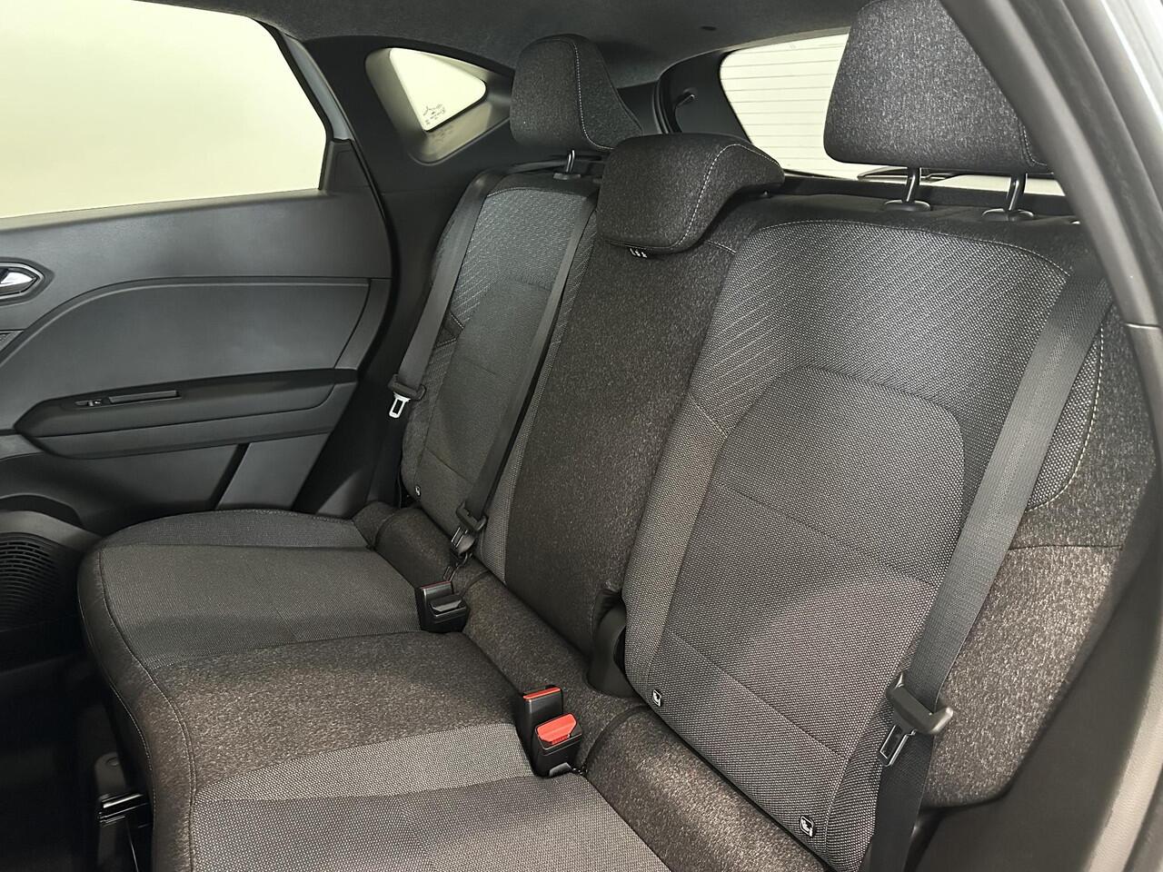 Renault CAPTUR 1.8 E-Tech Full Hybrid 160 Techno | Pack Winter | Pack Advanced Driving Assist | Van: ¤ 38.638,- nu rijklaar voor: ¤ 37.138,-