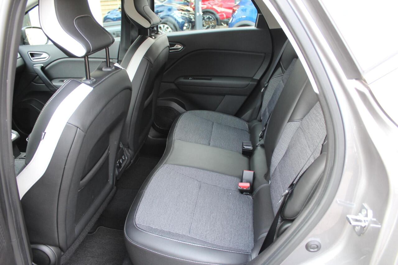 Renault CAPTUR 1.3 EDC 155 Intens Automaat