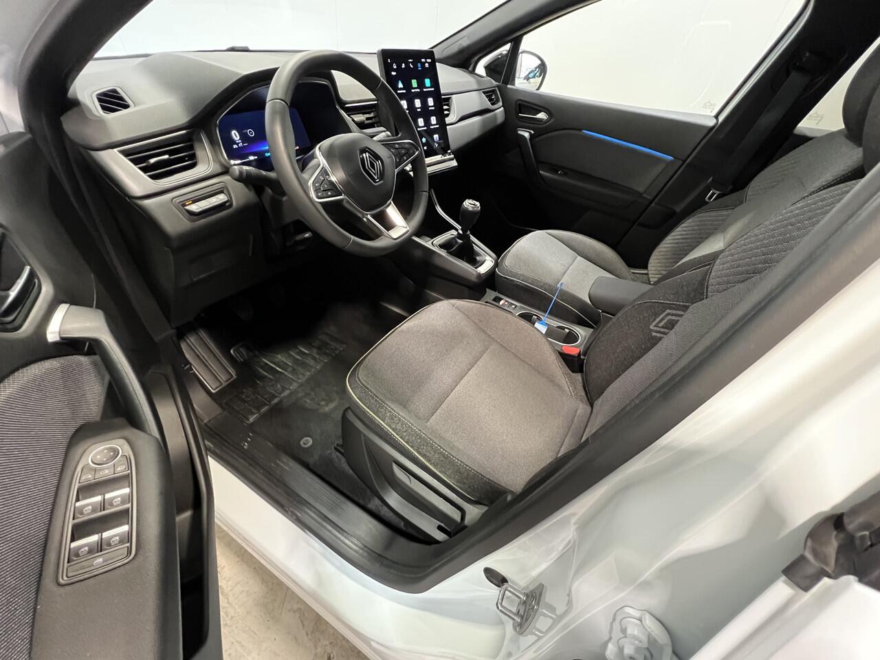 Renault CAPTUR 1.0 TCe 90 techno | Navigatie/Android/Apple Carplay | LM Velgen 18" | Achteruitrijcamera | PDC Voor en Achter | Cruise Control | Airco |