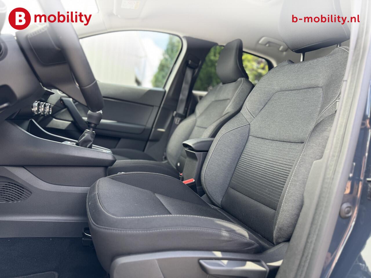 Renault CAPTUR 1.0 TCe 100 Intens Trekhaak 32.000KM! Apple CarPlay | Navigatie | Cruise Control | DAB Audio