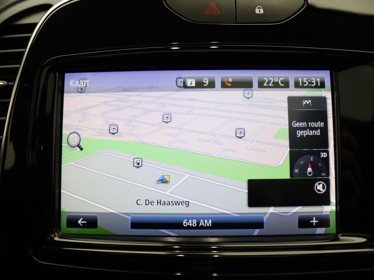 Renault CAPTUR 150pk TCe Version S Camera | Cruise | Navi | Parkeersens. v+a | Trekhaak | Panoramadak