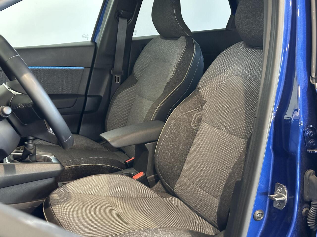 Renault CAPTUR 1.0 TCe 90 techno | ACHTERUITRIJCAMERA | PARKEERSENSOREN RONDOM | APPLE CARPLAY/ANDROID AUTO | MULTI-SENSE