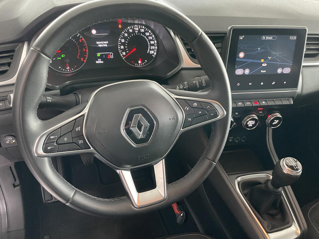 Renault CAPTUR 1.0 TCe 100 Bi-Fuel Business Zen G3 uitgerust met comfort en parking pakket met o.a. Climate control - Cruise control - Parkeersens. V+A - Navi full map - A-uitrijcamera - LED verlicht. - Trekhaak - Regensensor - rijstrook sensor - hill hold