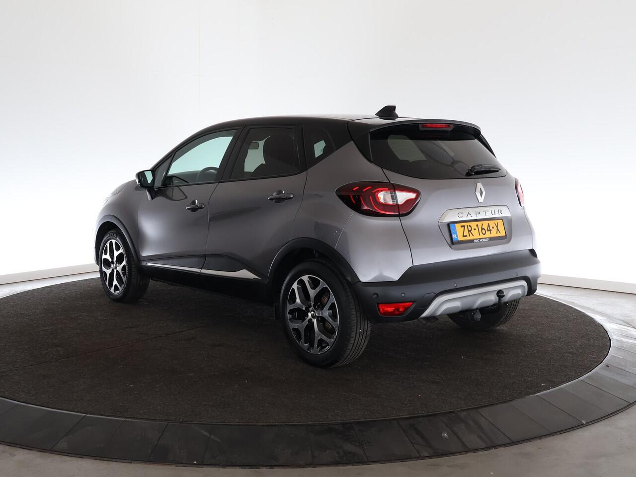 Renault CAPTUR 1.3 TCe Intens | Automaat | Trekhaak | Navi | Carplay |*