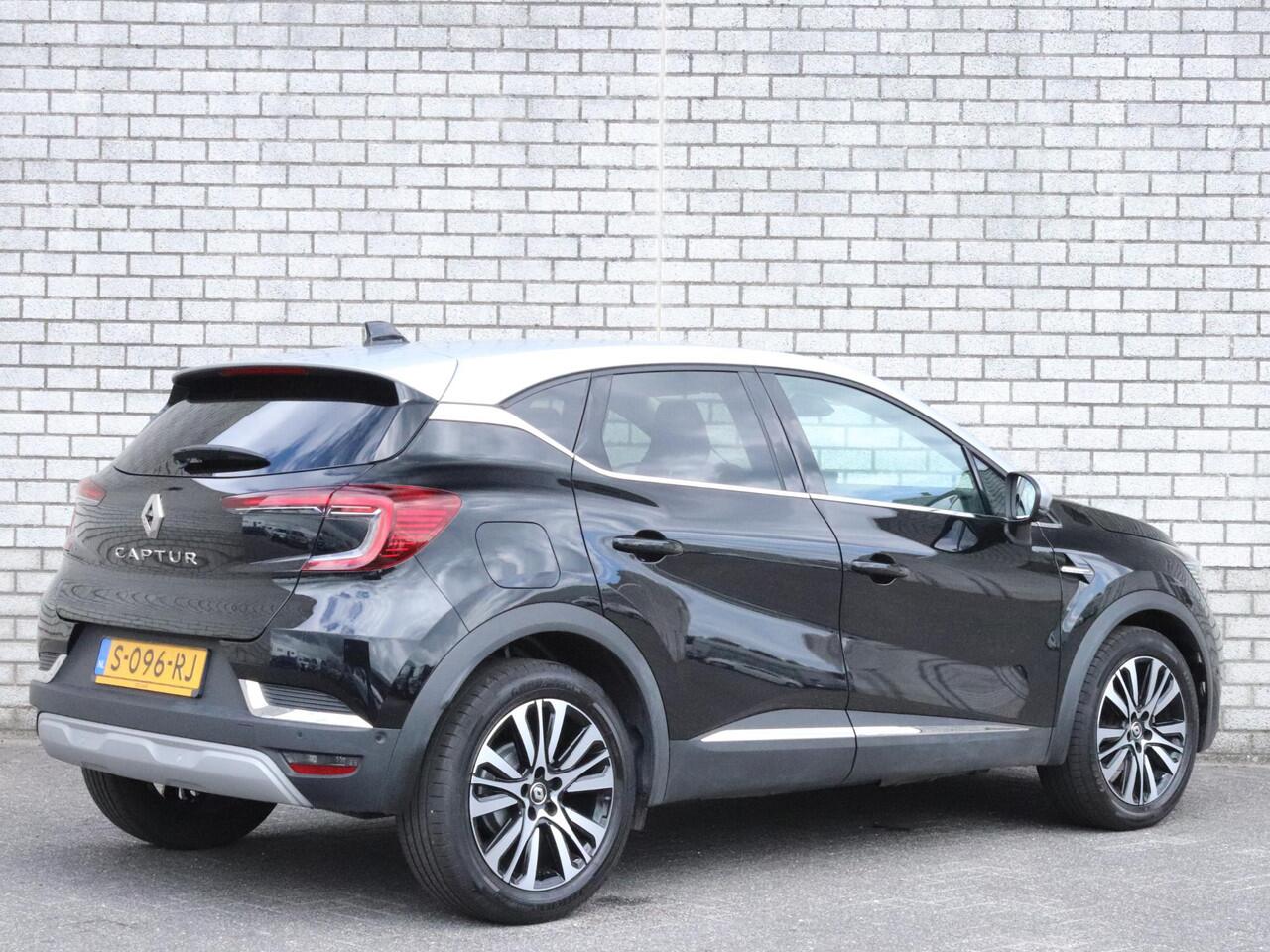 Renault CAPTUR 1.3 mild hybrid 160 Iconic | Stoel + Stuurverwarming | Adaptive Cruise Control | Lederen bekleding | BOSE-Audiosysteem