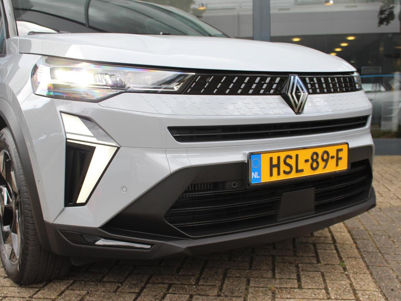 Renault CAPTUR 1.3 Mild Hybrid 140 Techno / DEMO / PACK NAVIGATION / 9,3'' NAVI / 10,25'' COCKPIT / CAMERA / PDC / CRUISE / KEYLESS / MULTISENSE / CLIMATE / 18'' LMV