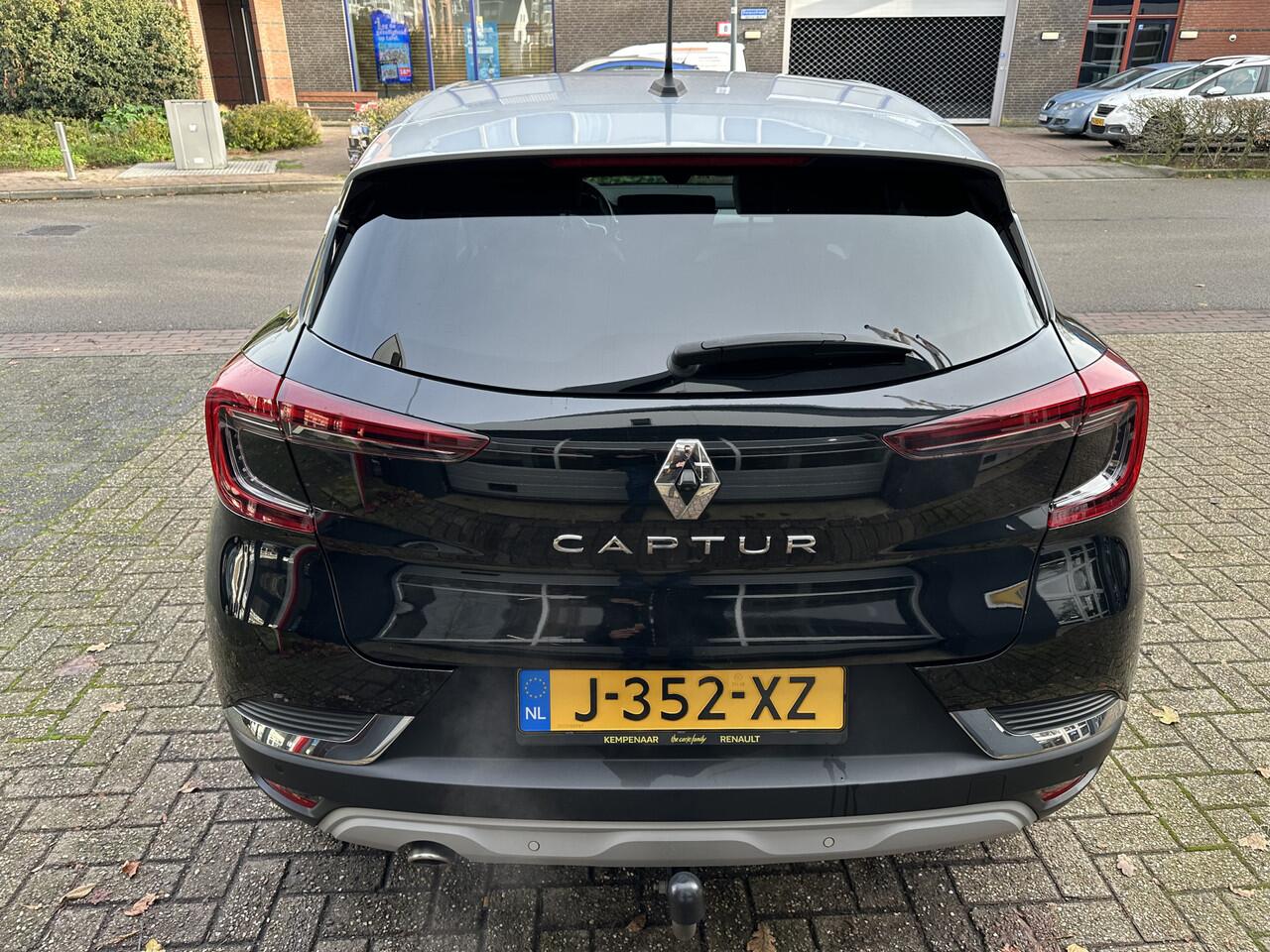 Renault CAPTUR 1.0 TCe 100pk Intens All-in Prijs Camera/Navi/Cruise/Parkeersens v+a/Airco/Keyless/Two-tone Eurorepar