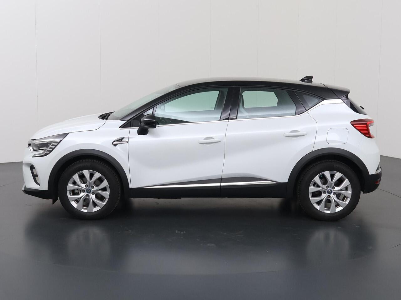 Renault CAPTUR 1.6 E-Tech Plug-in Hybrid 160 Intens | Trekhaak | Navigatie | Parkeercamera | Climate Control | Keyless Entry/Go | Apple Carplay/Android Auto |