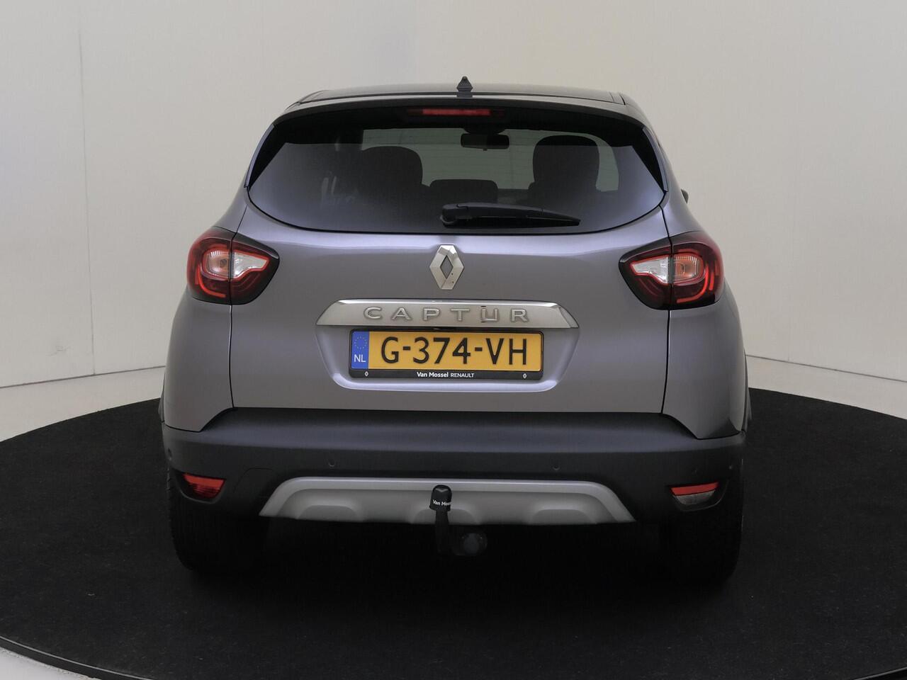 Renault CAPTUR 0.9 TCe Intens TREKHAAK 1200 kg | Navigatie | Parkeersensoren voor & Achter | Privacy Glass |