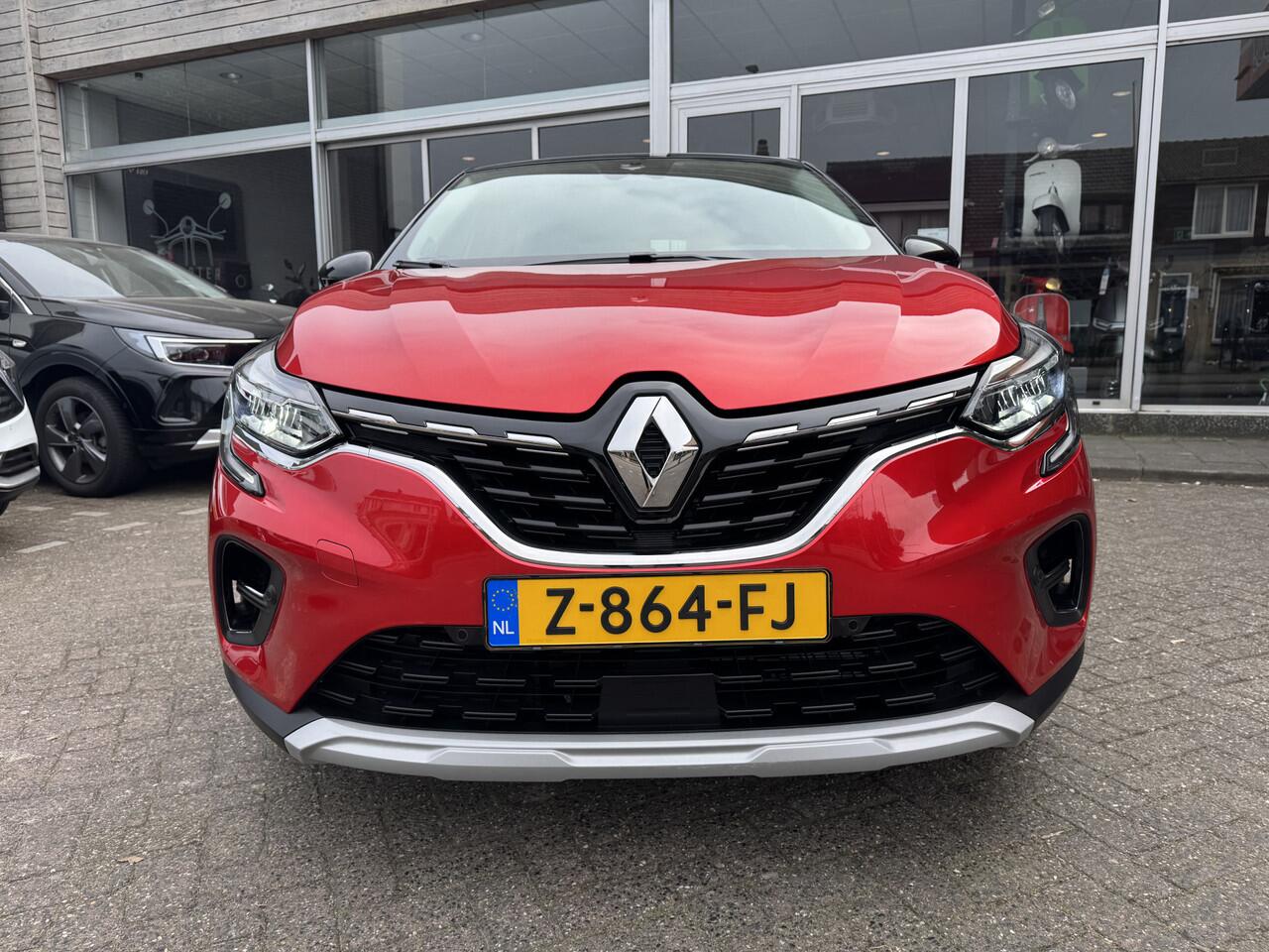 Renault CAPTUR 1.6 E-Tech Plug-in Hybrid 160 Intens Navi/Led/Camera/Trekhaak/Keyless entry