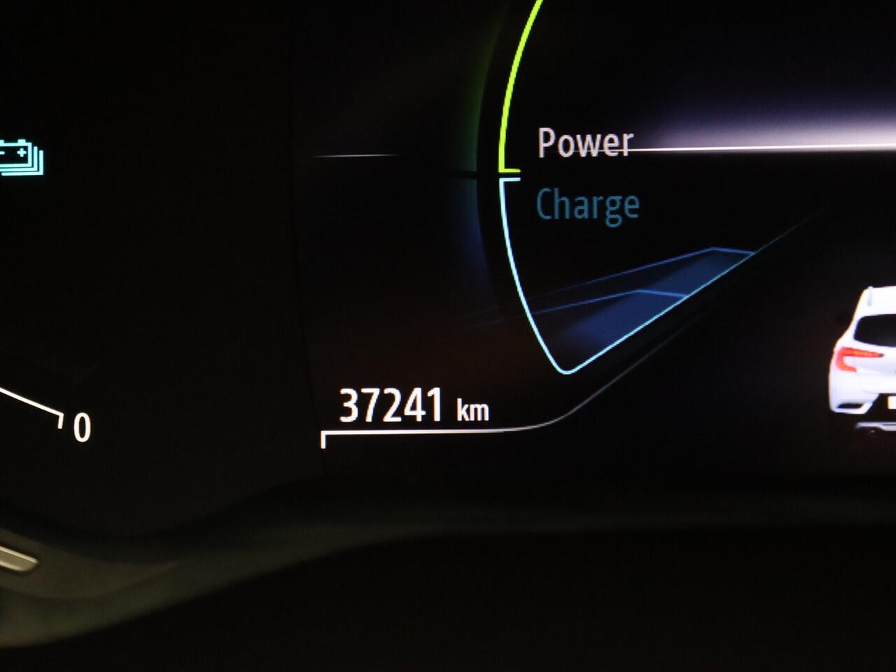 Renault CAPTUR 145pk E-Tech full hybrid evolution Cruise | Climate| Carplay | Parkeersens. achter | Trekhaak