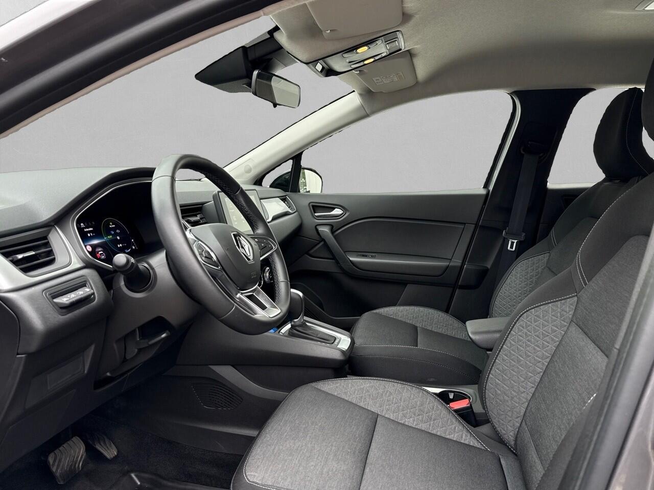 Renault CAPTUR 1.6 E-Tech Plug-in Hybrid 160 Business CRUISE / PDC ACHTER / NAVI / CLIMATE