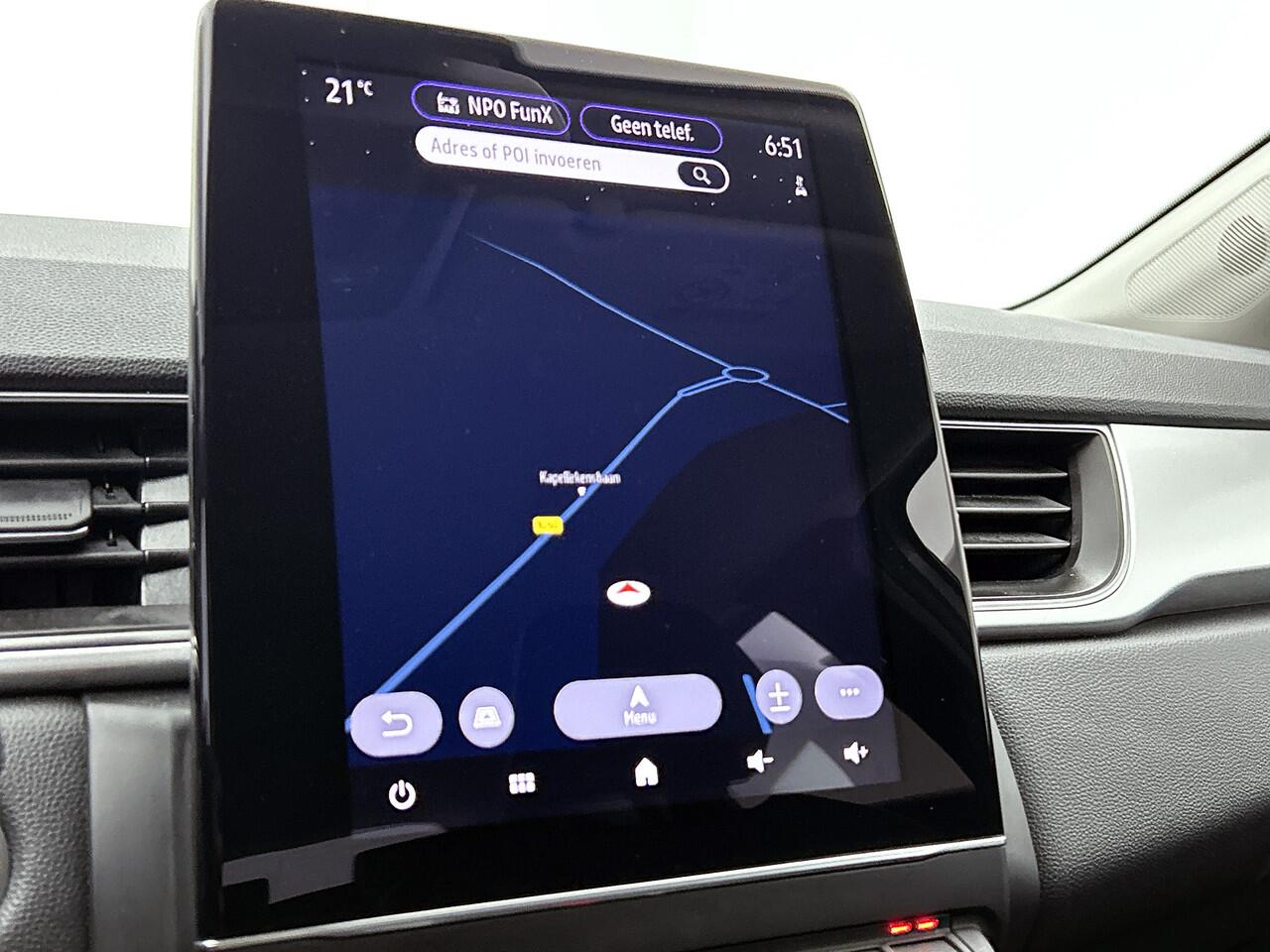 Renault CAPTUR E-Tech plug-in hybrid 160PK techno / NAVI GROOT / 18" LM / STOELVERWARMING