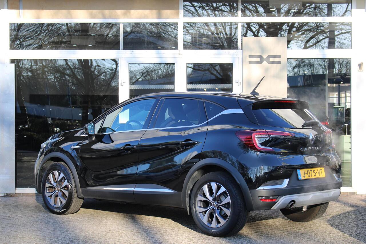 Renault CAPTUR 1.0 TCe 100 Intens | Stoelverwarming | Achteruitrij camera | Parkeersensoren rondom | All season banden