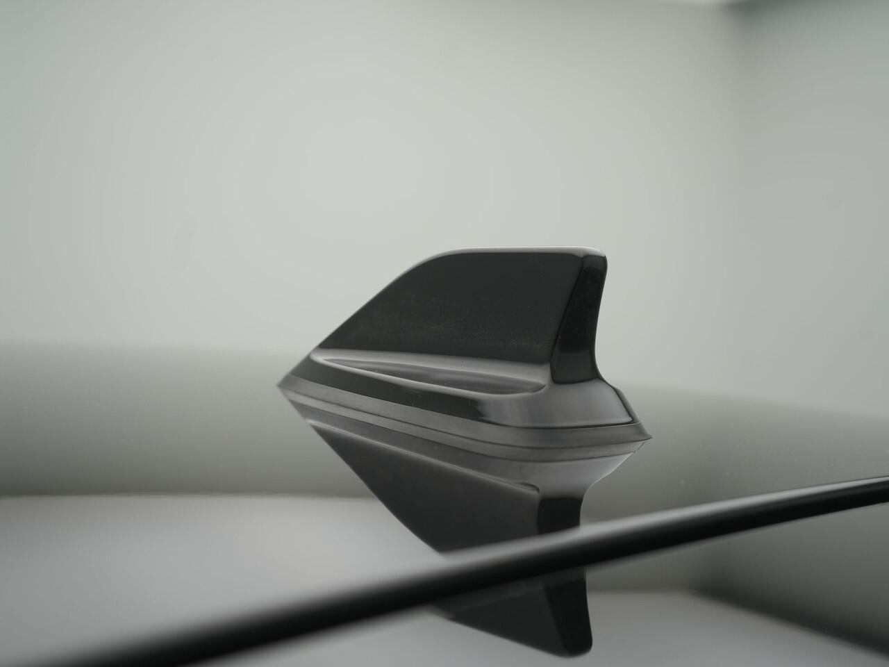 Renault CAPTUR TCe 150 EDC Version S - RIJKLAARPRIJS - Automaat - 150 pk - Trekhaak - Achteruitrijcamera - Cruise Control - Dealeronderhouden