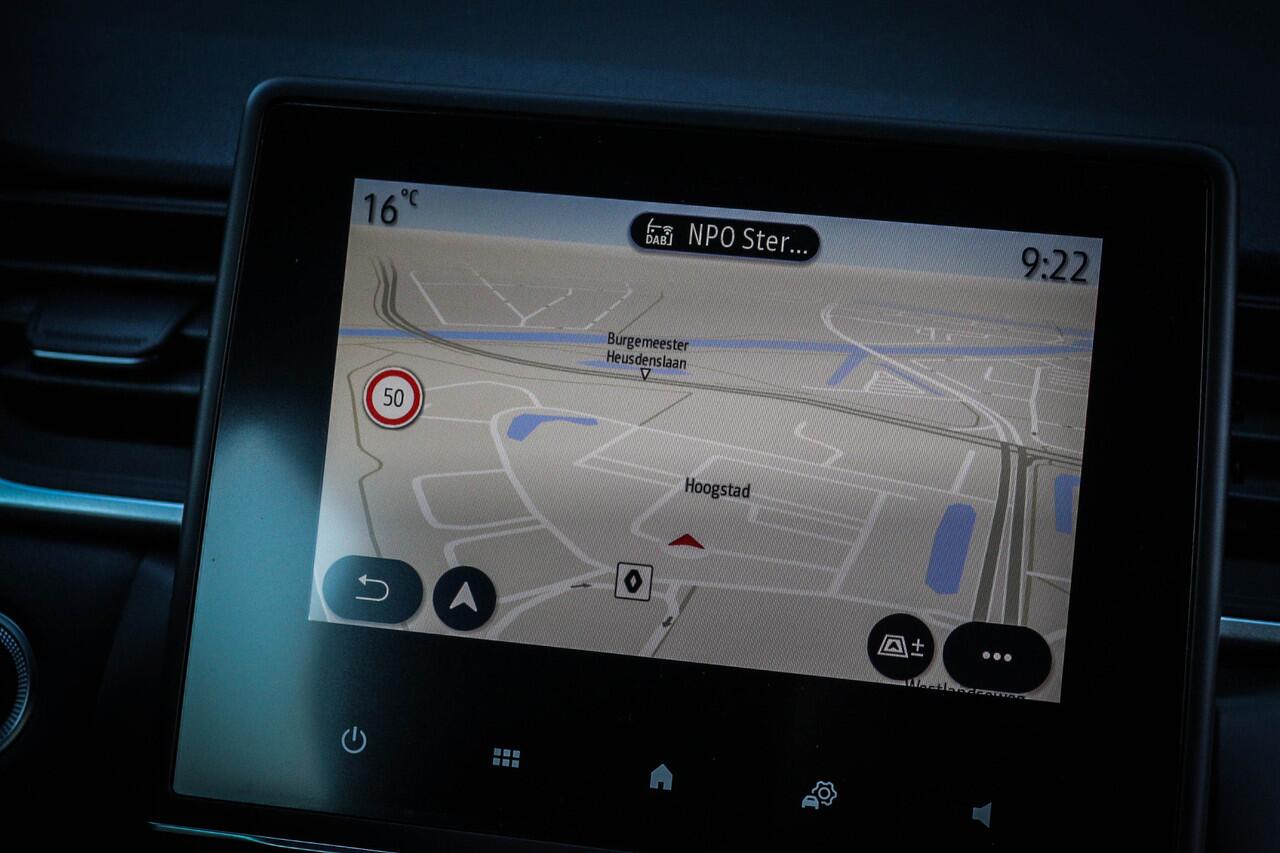 Renault CAPTUR 1.3 TCe 140 Intens Navi/CruiseControl