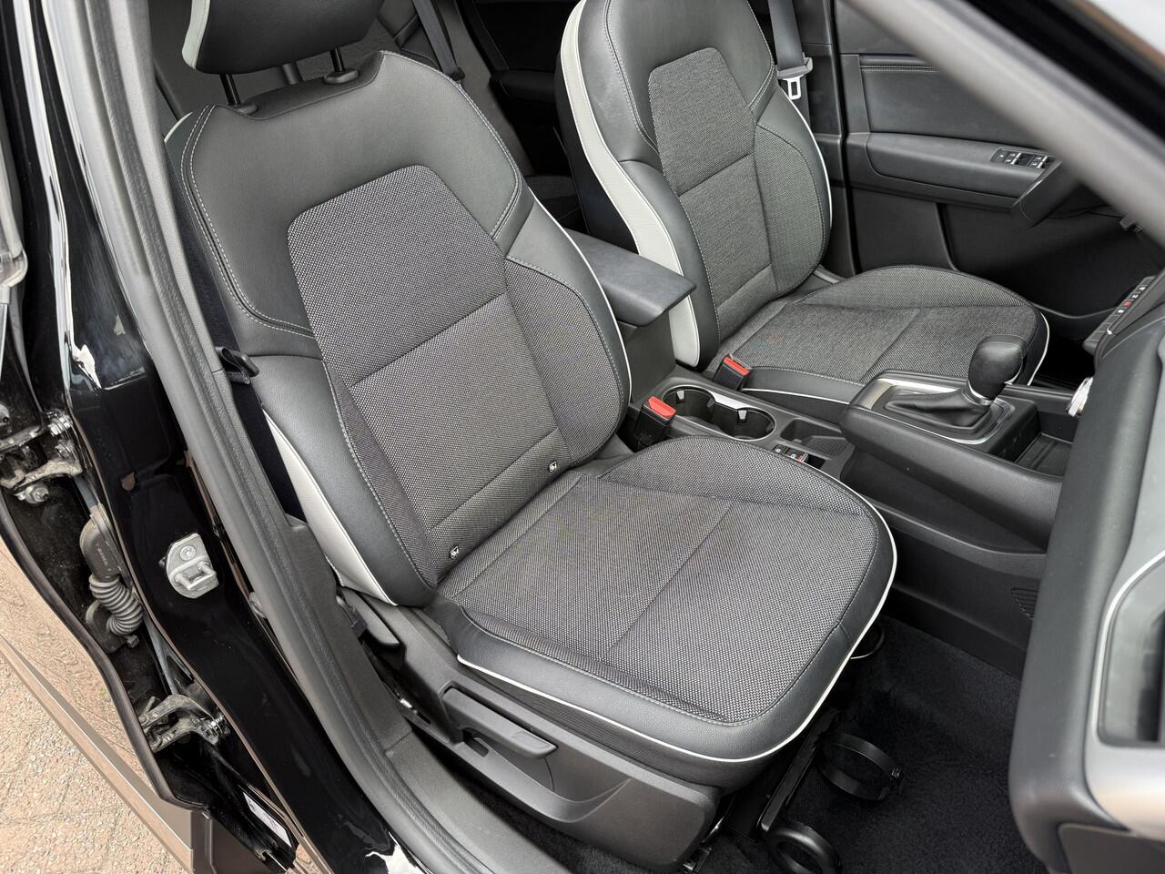 Renault CAPTUR Techno Tce 140 EDC automaat | panoramadak | parkeersensor v+a | camera | tijdelijk gratis Top Afleverpakket twv Eur 695