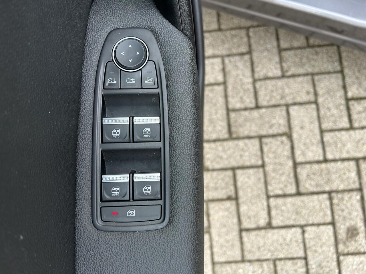 Renault CAPTUR 1.0 TCe 90 Intens