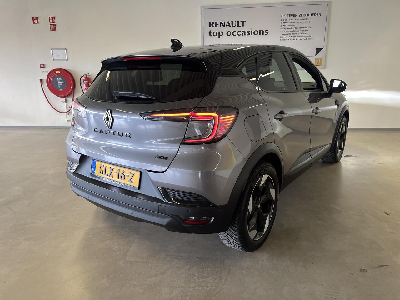 Renault CAPTUR 1.6 E-Tech full hybrid 145 techno / SCHUIF KANTELDAK / NAVIGATIE / GOOGLE ASISTENT / CLIMATE CONTROLE /PARKEERSENSOREN VOOR EN ACHTER+CAMERA.
