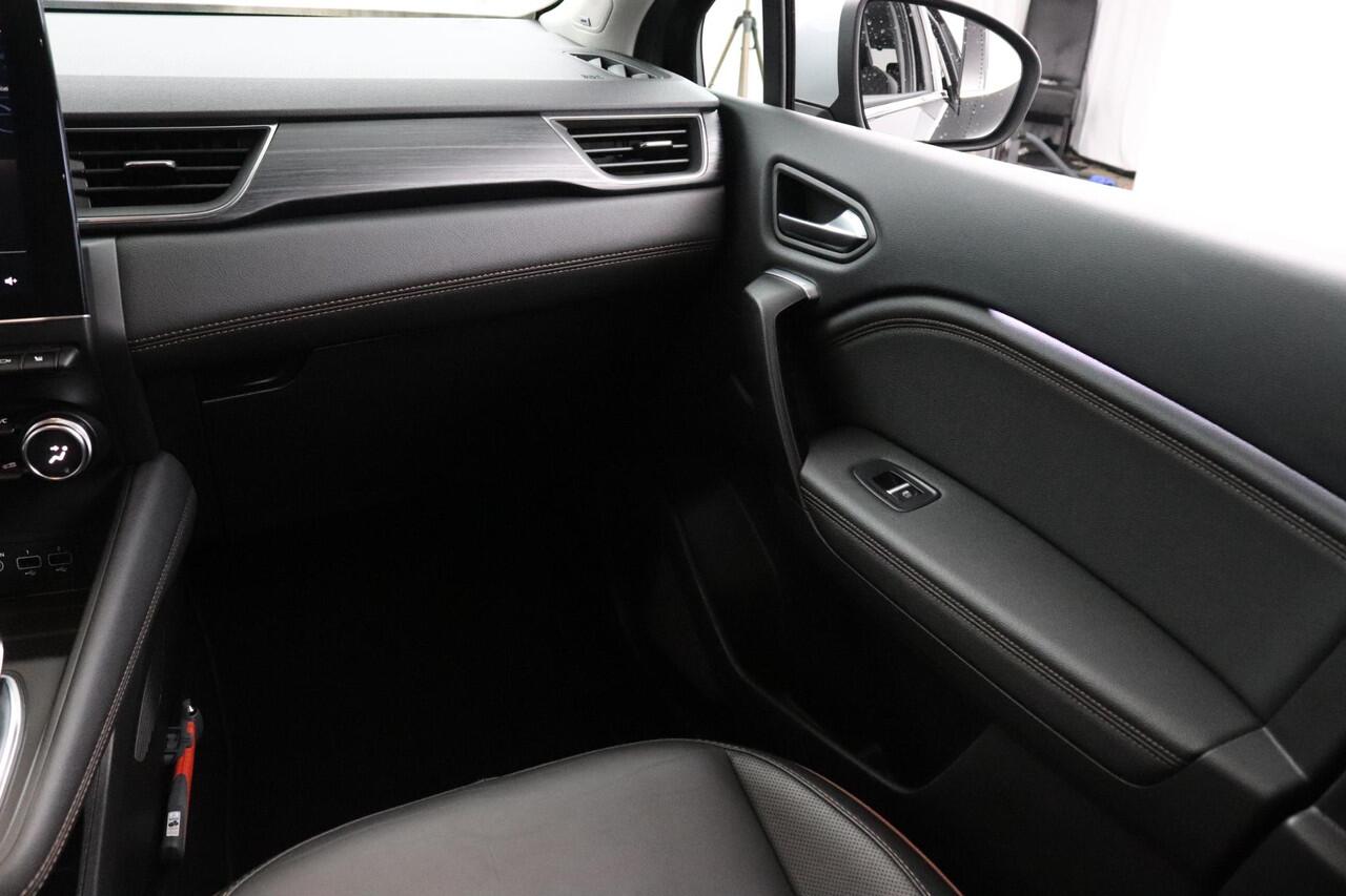 Renault CAPTUR 1.3 mild hybrid 160 iconic | Pack Winter | Pack BOSE | Leder | initiale