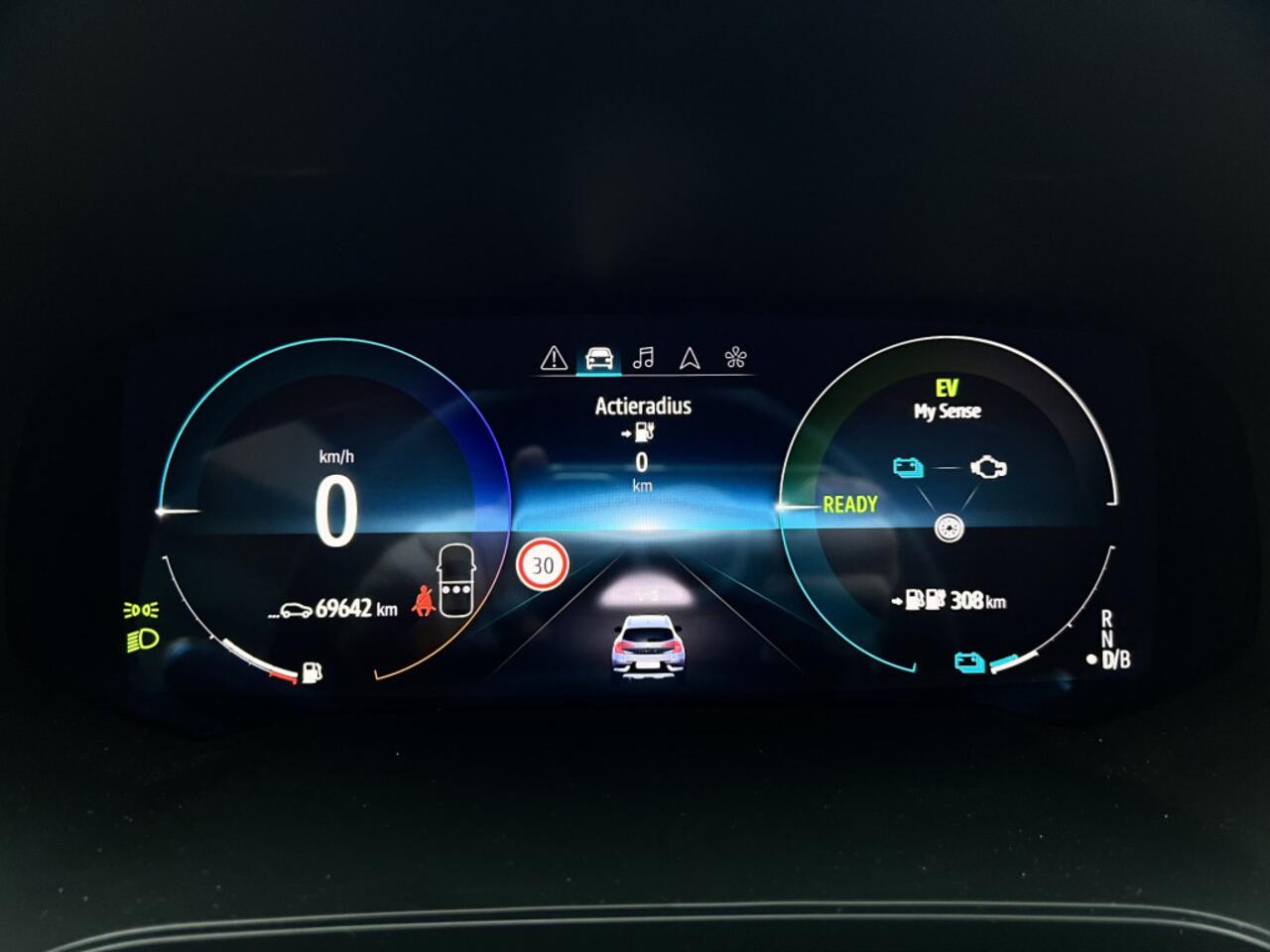 Renault CAPTUR 1.6 E-Tech Automaat Plug-in Hybrid 160 Intens | Trekhaak