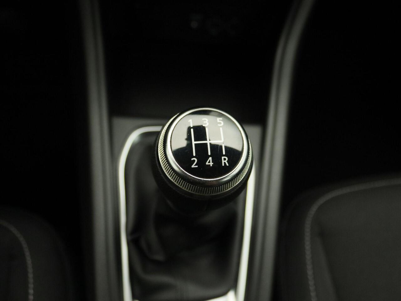 Renault CAPTUR TCe 100 Zen | Airco | Easy Link multimediasysteem met Apple CarPlay & Android Auto | Two-tone metaalkleur | Design wielen |