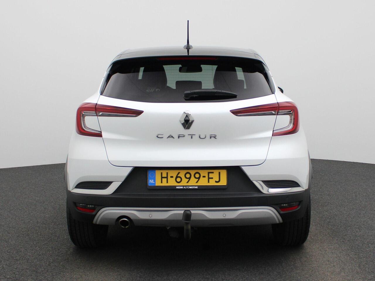 Renault CAPTUR 1.0 TCe 100 Intens | Afneembare Trekhaak | Camera | PDC Voor+Achter | Full-Map Navigatie | Keyless | LED Pure Vision | Climate Control | Cruise Control & Snelheidsbegrenzer | Apple Carplay & Android Auto