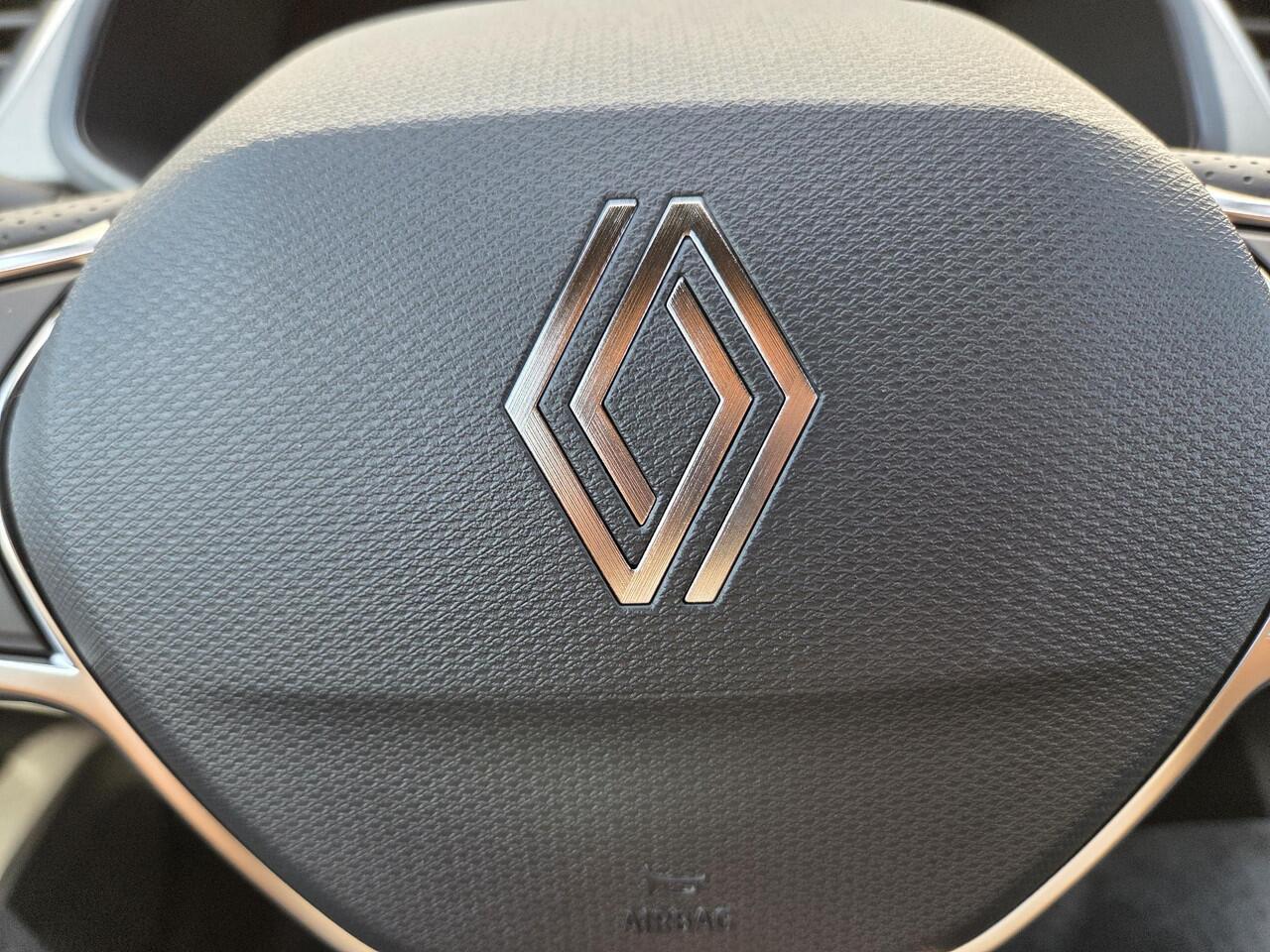 Renault CAPTUR 1.8 E-Tech full hybrid 160 Techno / Navigatie via Apple Carplay / Android Auto / Adaptieve Cruise Control / Achteruitrijcamera / Sensoren Achter /