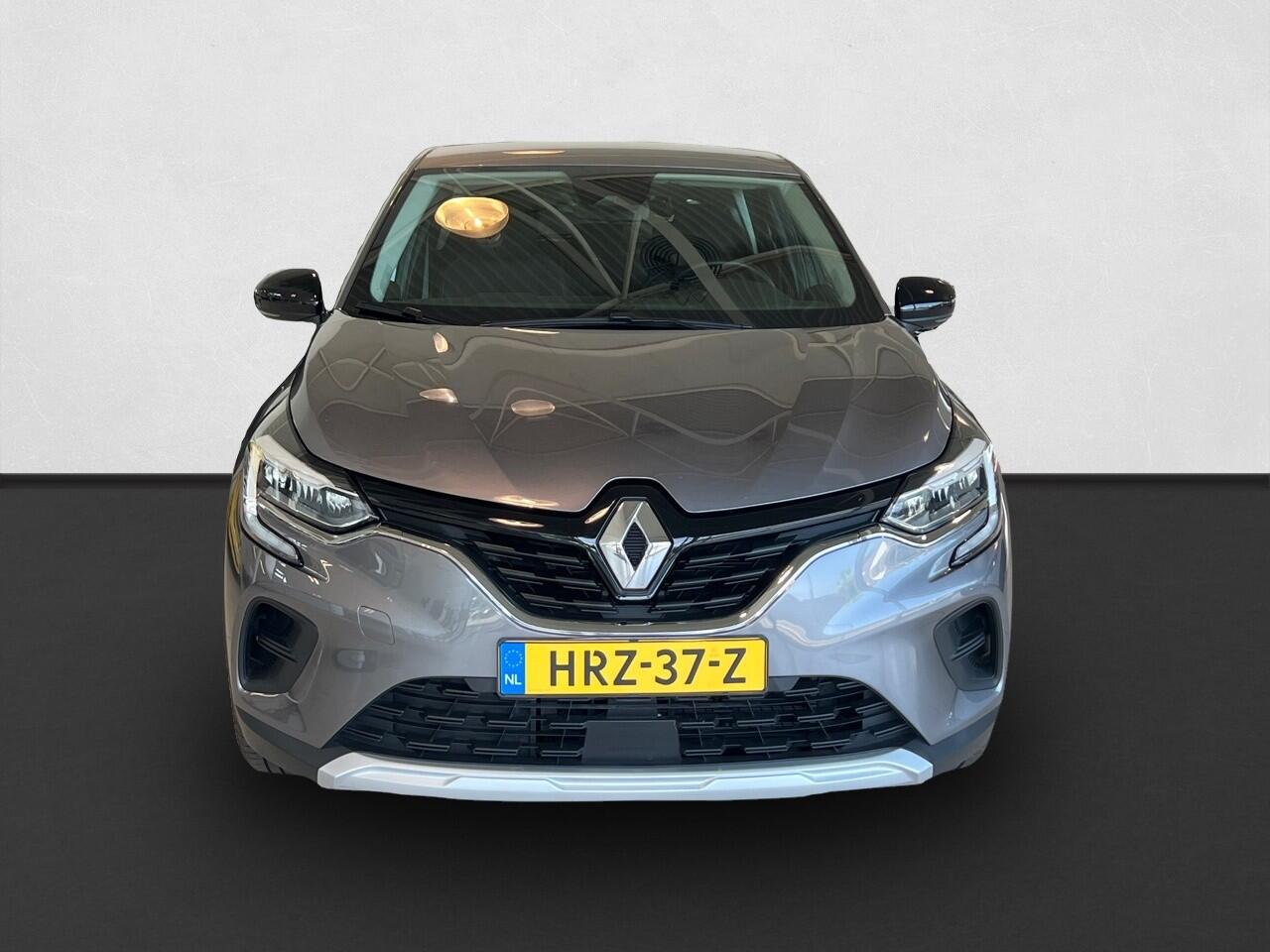 Renault CAPTUR 1.6 E-Tech Plug-in Hybrid 160 Intens NAVI / STOELVERWARMING / FABRIEKSGARANTIE TOT 01.2028