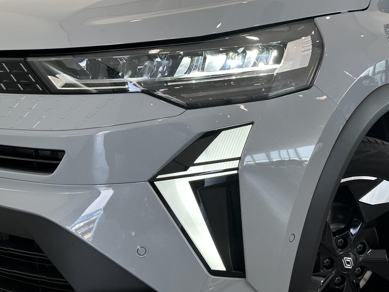 Renault CAPTUR 1.8 E-Tech Full Hybrid 160 Techno | Pack Winter | Pack Advanced Driving Assist | Van: ¤ 38.638,- nu rijklaar voor: ¤ 37.138,-