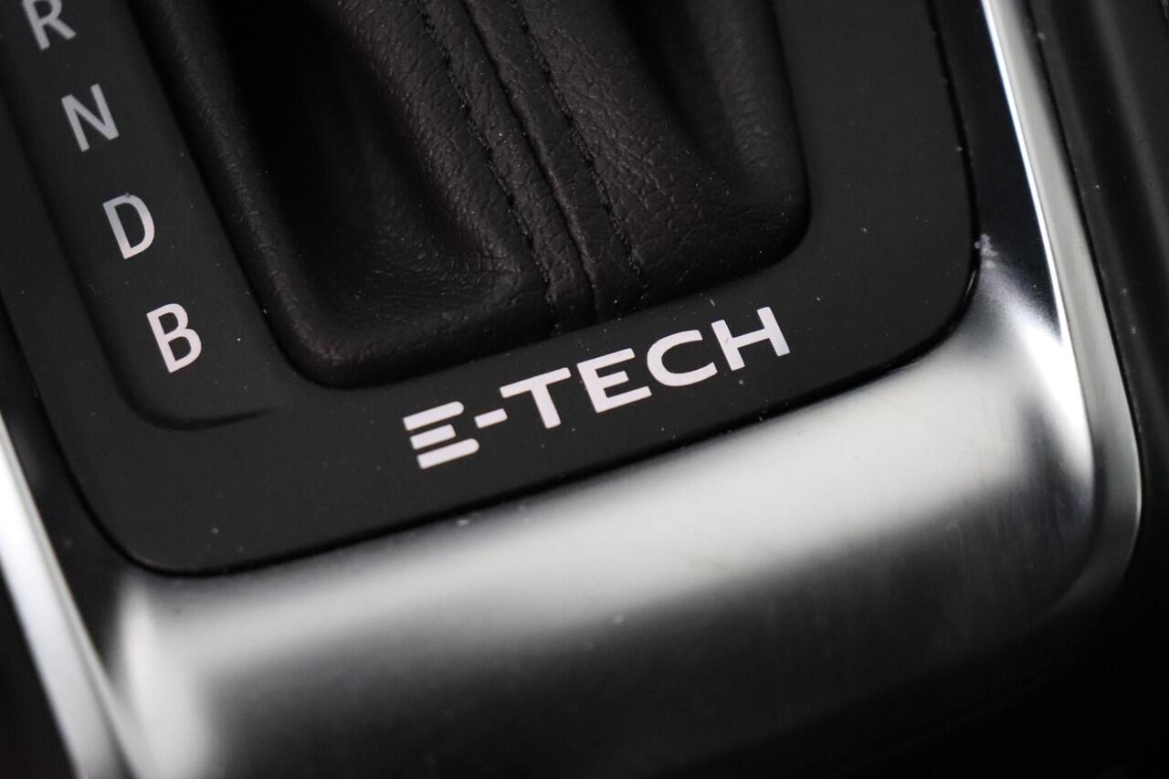 Renault CAPTUR 1.6 E-Tech full hybrid 145 techno | Camera | Climate control | AppleCarplay AndroidAuto | LED | Cruise control |