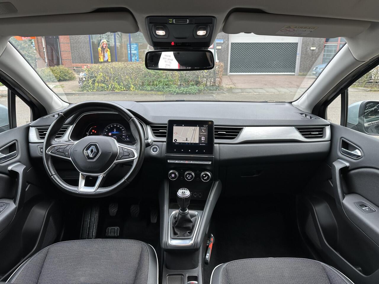 Renault CAPTUR 1.0 TCe 100pk Intens All-in Prijs Camera/Navi/Cruise/Parkeersens v+a/Airco/Keyless/Two-tone Eurorepar