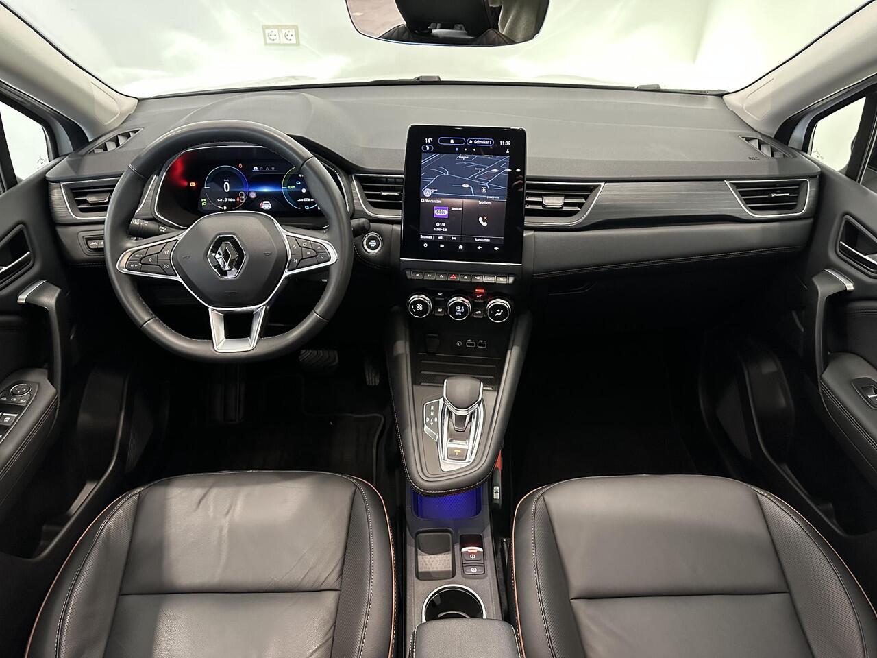 Renault CAPTUR 1.6 E-Tech Full Hybrid 145 Iconic | Leder | 360° camera | Stoel- en stuurverwarming | All season banden | 1e eigenaar + dealer onderhouden!