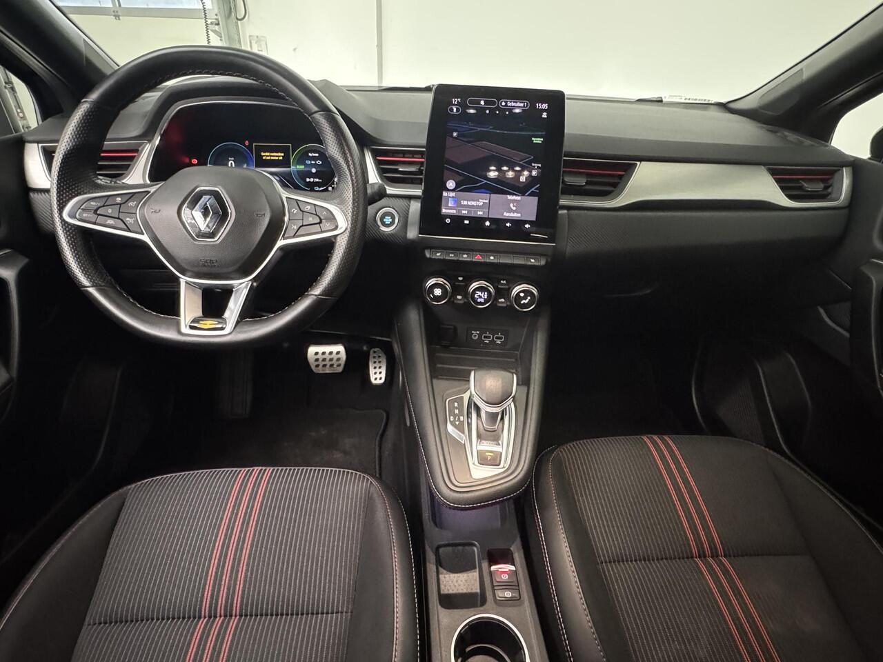 Renault CAPTUR 1.6 E-Tech Plug-in Hybrid 160 R.S. Line | Navigatie | Cruise control adaptief | Stoel + stuurverwarming | Camera |