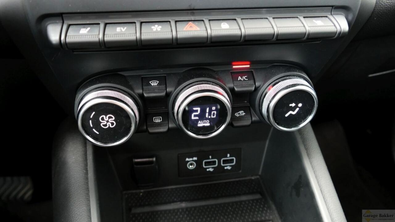 Renault CAPTUR 1.6 160 PHEV Plugin Hybrid Intens