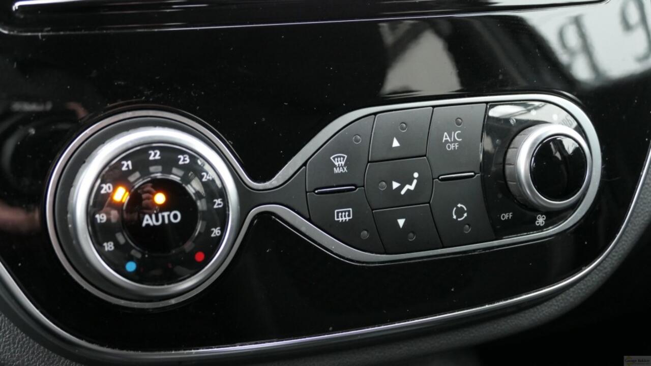 Renault CAPTUR TCe 150 EDC Automaat Intens