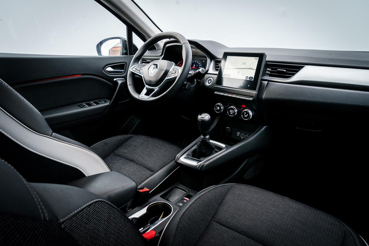 Renault CAPTUR 1.0 TCe 90 Intens | Nieuw Model | Clima | Navi | Pdc | Cruise | | Two-tone | Privacy glass | Dab | Led | Keyless start |