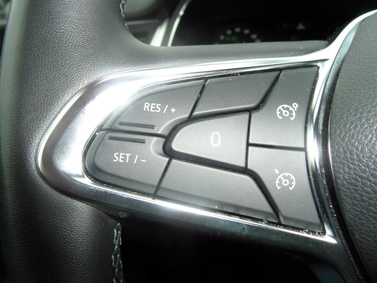 Renault CAPTUR 1.3 TCe 140 Intens Automaat