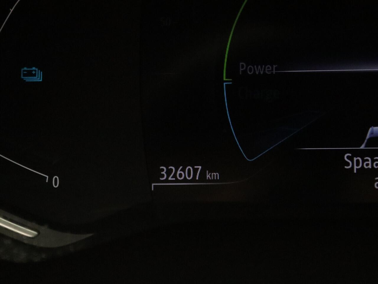 Renault CAPTUR E-Tech Hybrid 145 Intens Cruise | Climate | Carplay | Navi | Parkeersens. achter