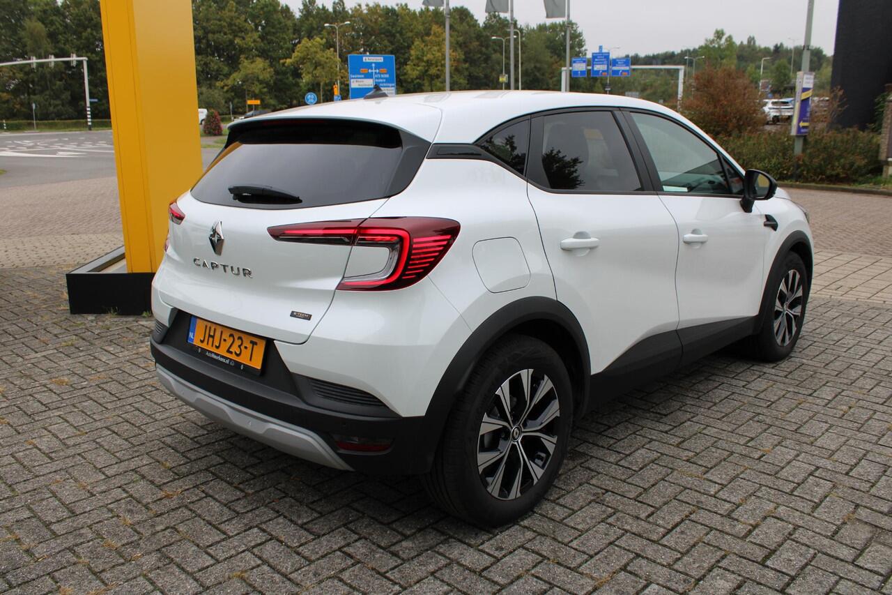 Renault CAPTUR E-Tech Hybrid 145 Automaat Evolution | Weinig kms | Easy Link Navigatie |