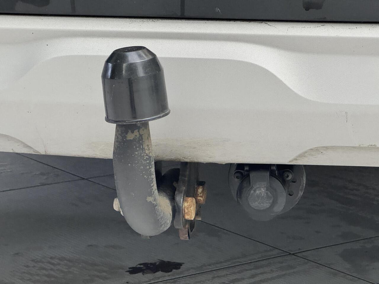 Renault CAPTUR 1.3 TCe 140 Intens | Navigatie | Camera | Trekhaak | Apple Carplay/Android Auto |