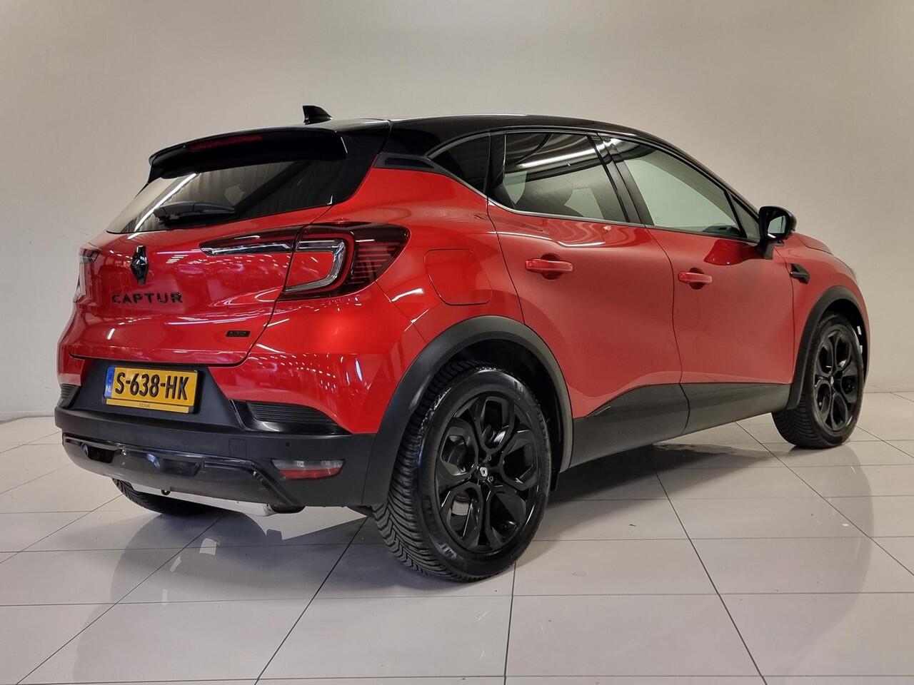 Renault CAPTUR 1.6 E-Tech plug-in hybrid 160 SL Rive Gauche | Trekhaak | Navigatie | Achteruitrijcamera |