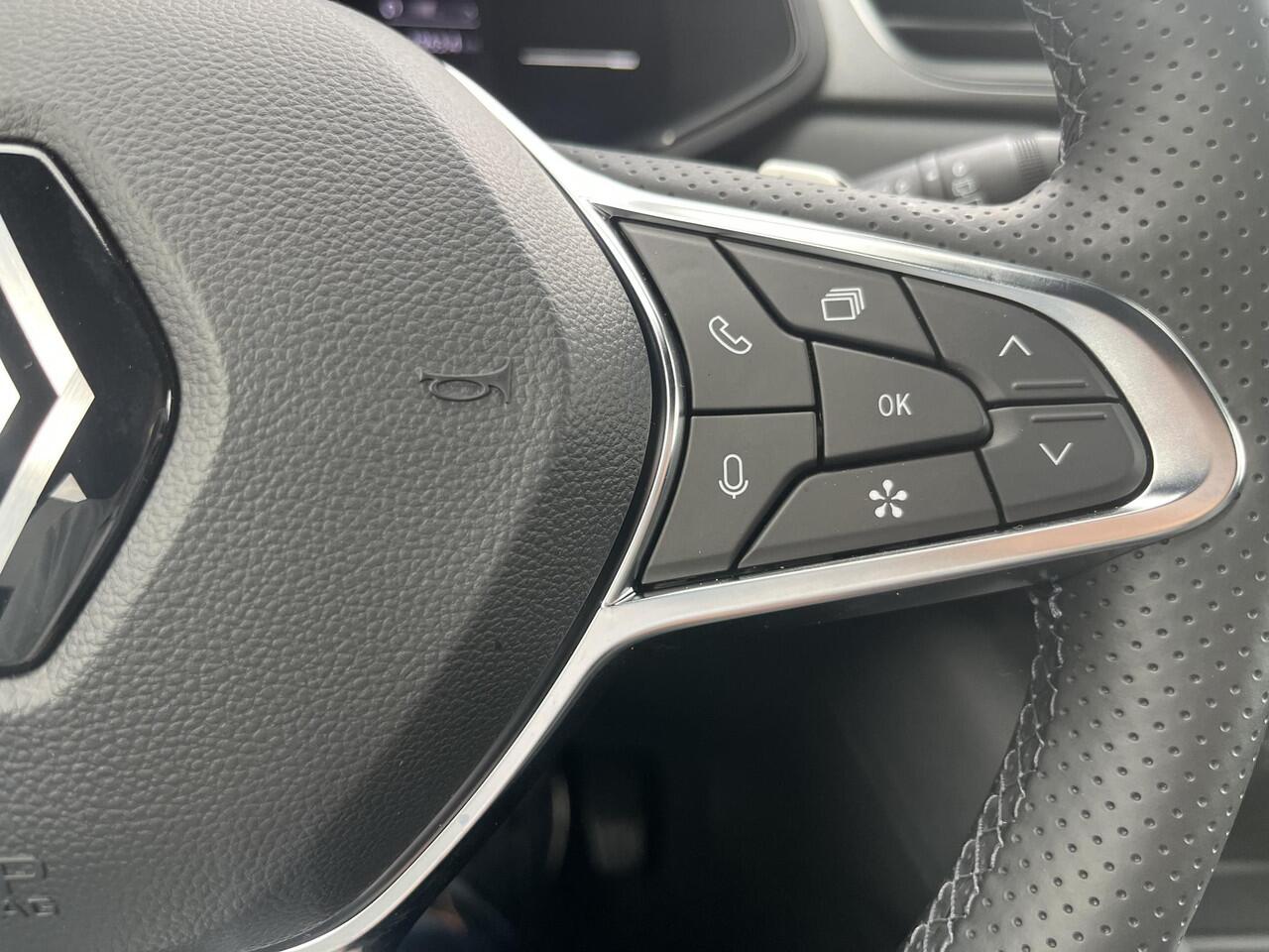 Renault CAPTUR 1.3 mild hybrid 160 techno Automaat / Pack Comfort / Navigatie via Apple Carplay of Android Auto / Achteruitrijcamera / Stuur- en Stoelverwarming / Adaptief CC / Keyless Entry/Start / Climate control / Draadloze telefoon lader /