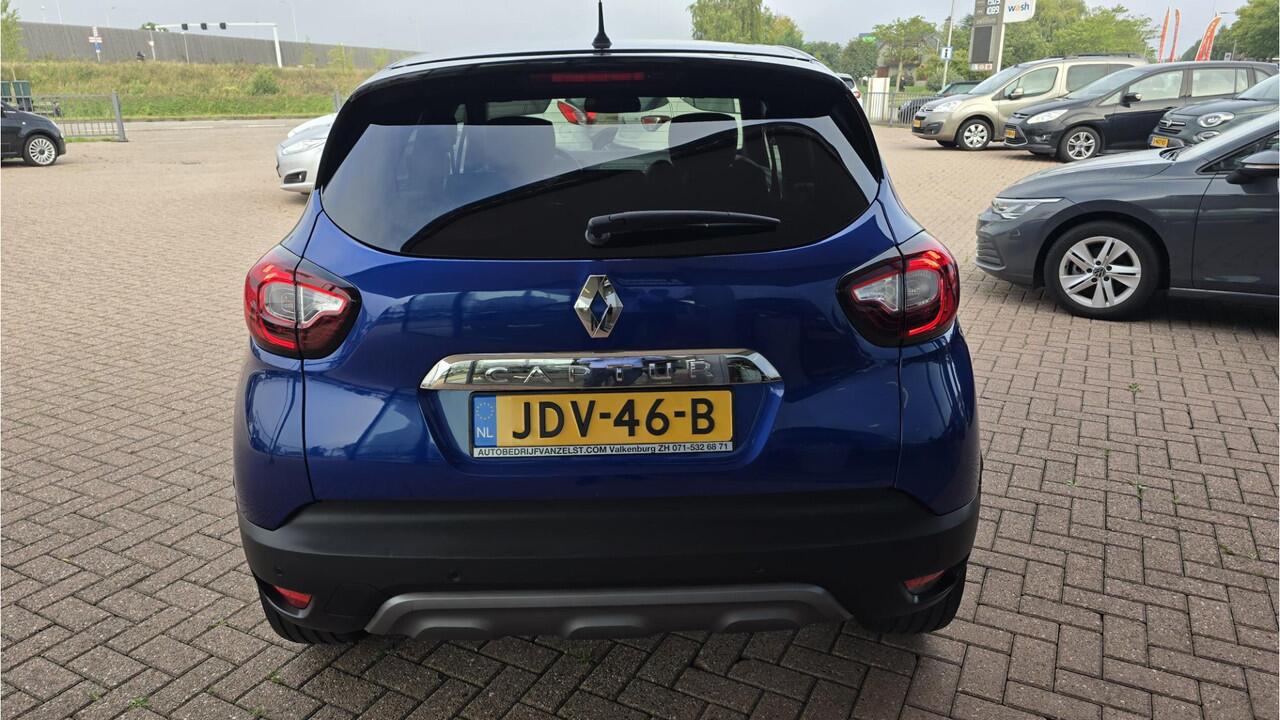 Renault CAPTUR 1.3 TCe Version S *6 Bak*Navigatie R-Link*Achteruitrij Camera*Parkeersensoren*LED*Keyless entry* BOVAG GARANTIE