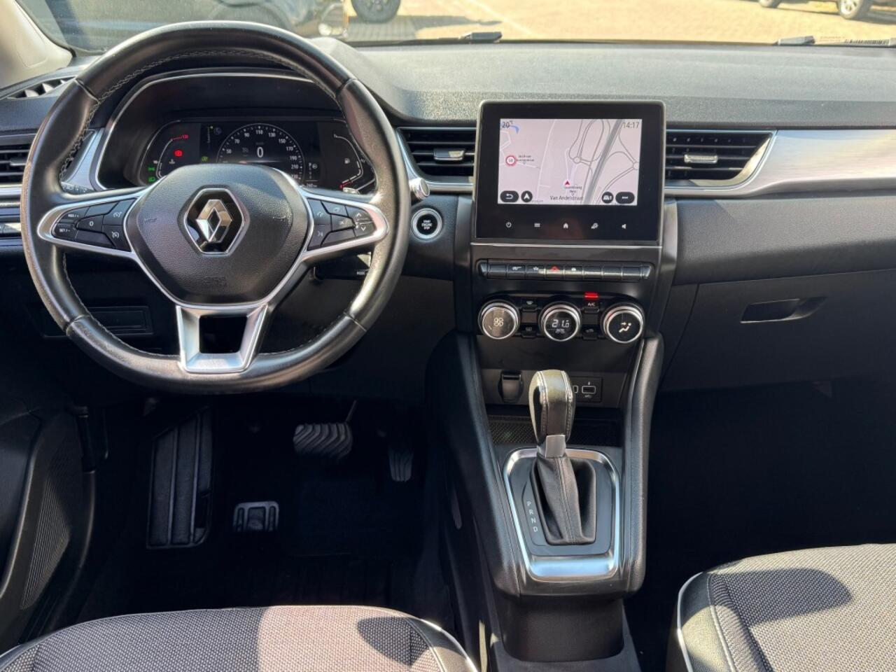 Renault CAPTUR 1.3 TCE 140PK AUT. HALF-LEER NAVIGATIE CARPLAY AIRCO LMV PDC