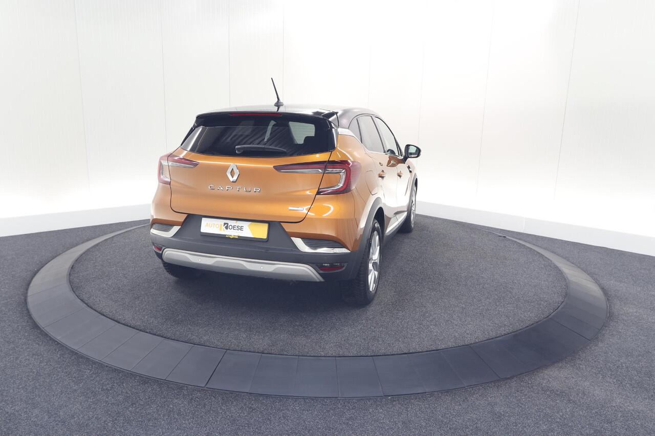 Renault CAPTUR 1.6 E-Tech Plug-in Hybrid 160 Intens | Allseason Banden | Apple Carplay | Parkeersensoren