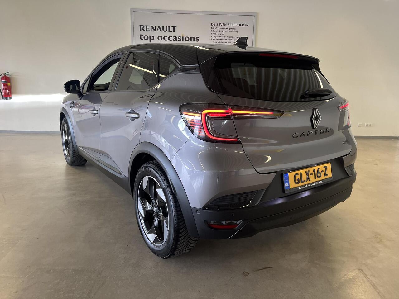 Renault CAPTUR 1.6 E-Tech full hybrid 145 techno / SCHUIF KANTELDAK / NAVIGATIE / GOOGLE ASISTENT / CLIMATE CONTROLE /PARKEERSENSOREN VOOR EN ACHTER+CAMERA.