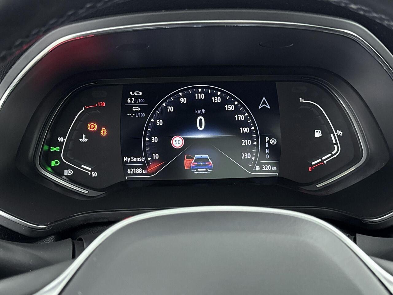 Renault CAPTUR 1.3 TCe 130 Intens | Adaptive Cruise Control | Airco | Achteruitrijcamera | Apple Carplay / Android Auto | All Seasonbanden | Trekhaak | Parkeersensoren Voor en Achter