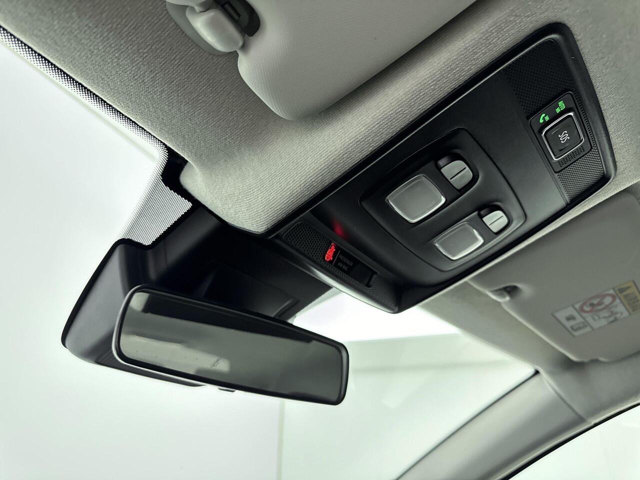 Renault CAPTUR 1.0 TCe 90Pk Evolution | Navigatie | Airco | Parkeersensoren | Cruise Control | Apple Carplay/Android Auto | Radio DAB+ Bluetooth | Keyless Entry & Start | Bestuurdersstoel in Hoogte Verstelbaar |