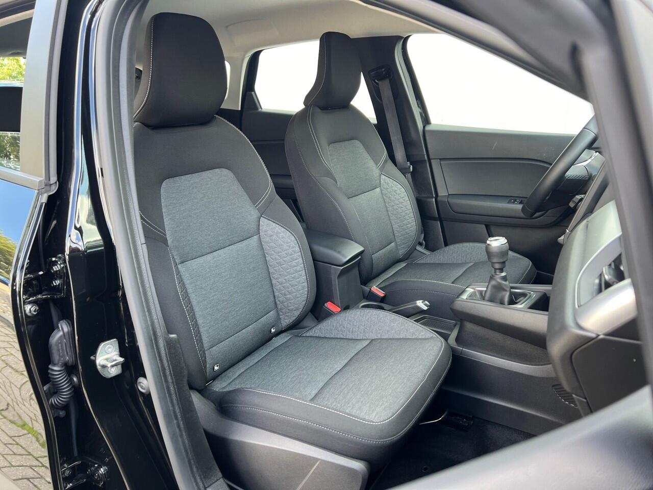 Renault CAPTUR 1.0 TCe 90 evolution STOELVERWARMING / ALL SEASON / NAVI / PDC ACHTER